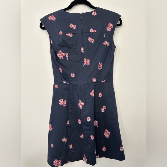 French connection Aline mini dress with delicate floral print size 4 - Picture 11 of 16
